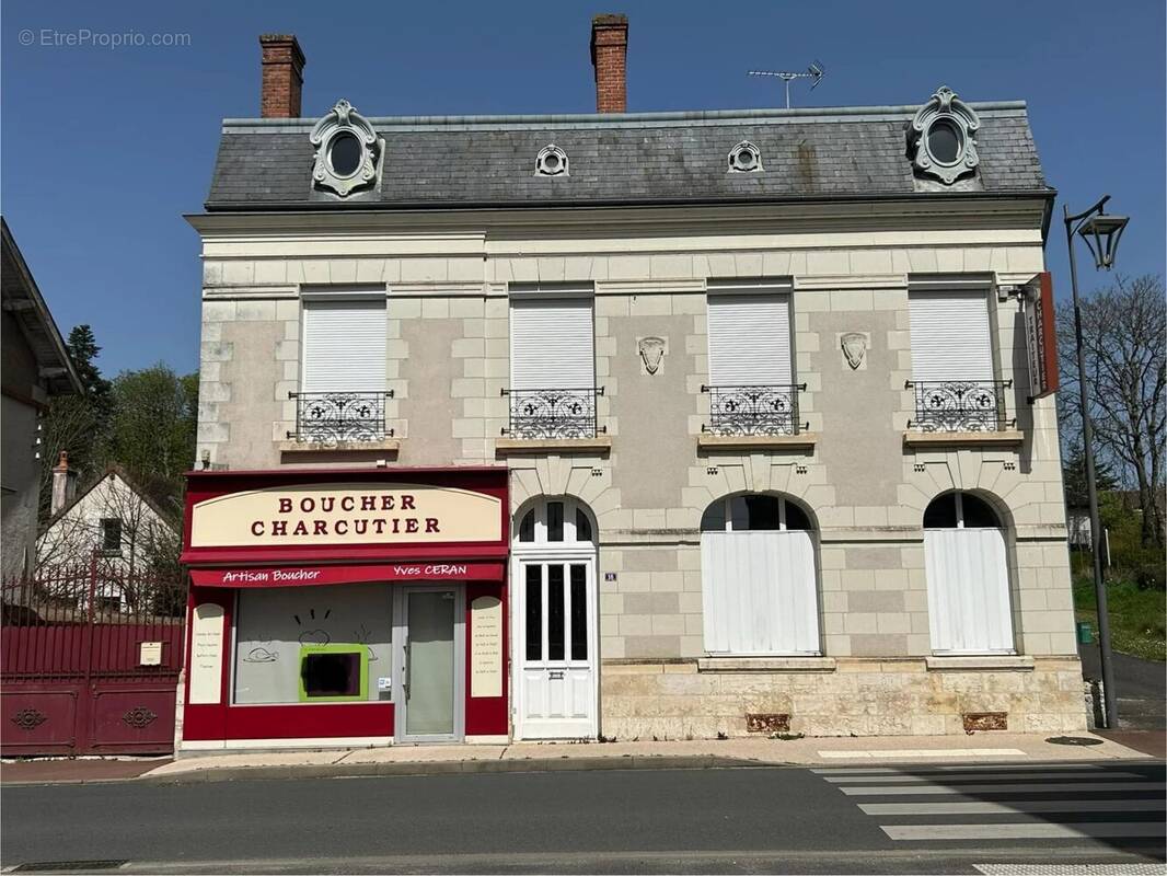 Maison à THESEE