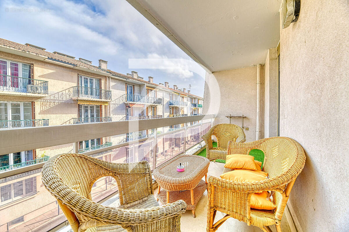 Appartement à NIMES