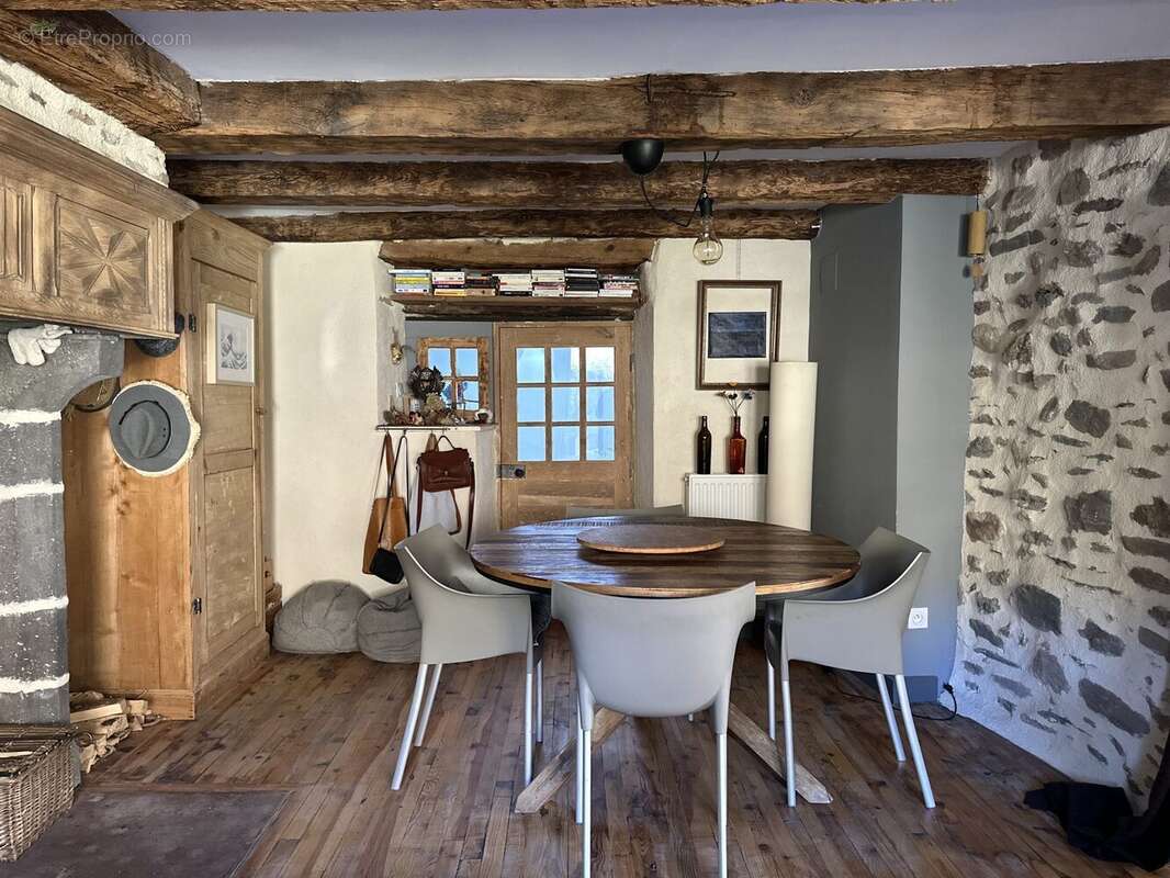 Maison à BLESLE