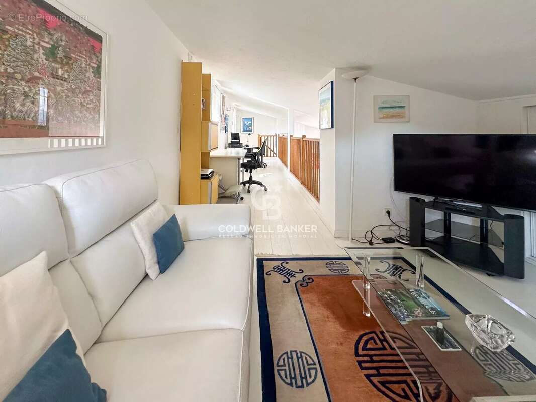 Maison à MOUGINS