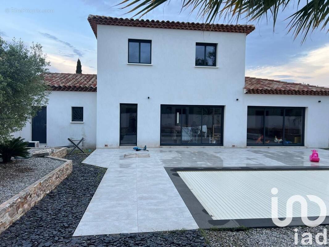 Photo 1 - Maison à LA CRAU
