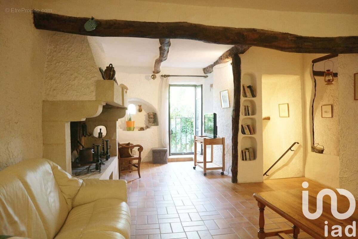 Photo 1 - Maison à POUZOLLES