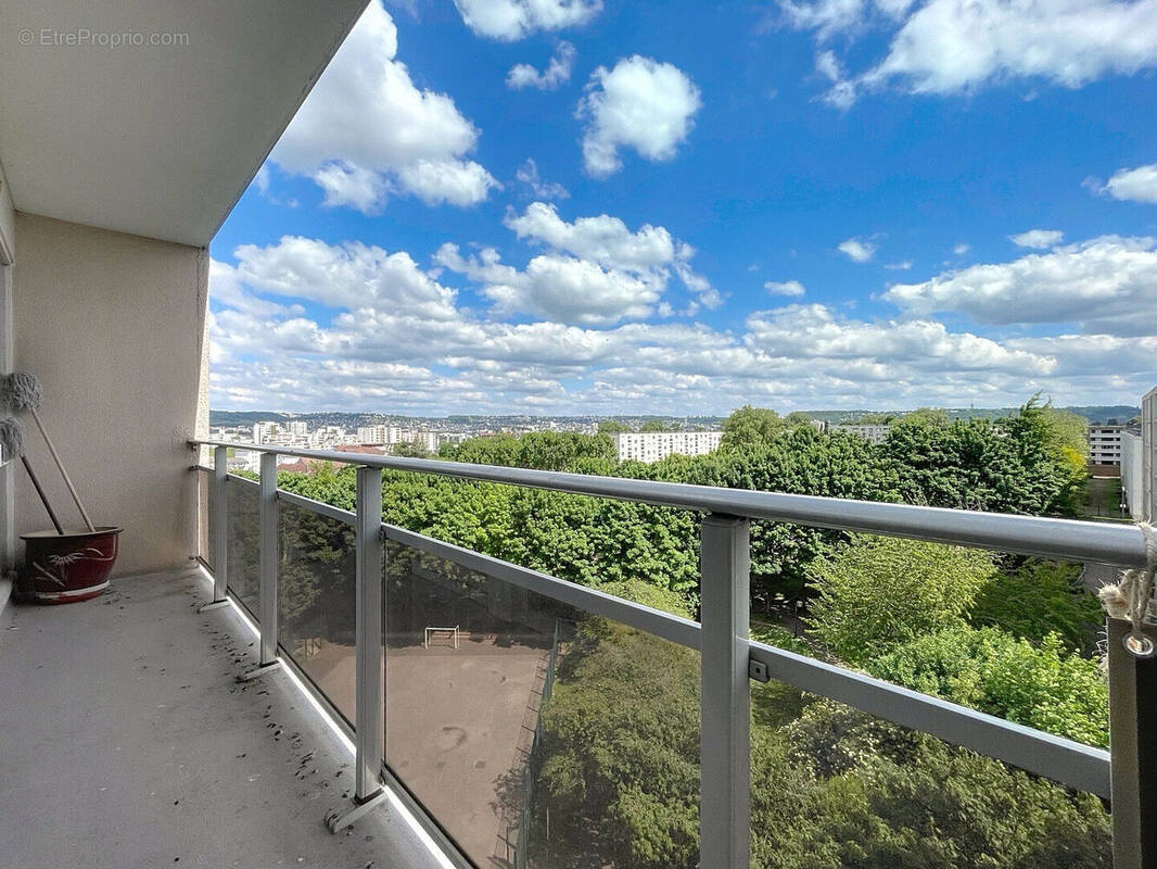 Appartement à LE PETIT-QUEVILLY