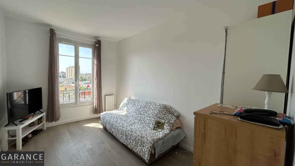 Appartement à MONTROUGE