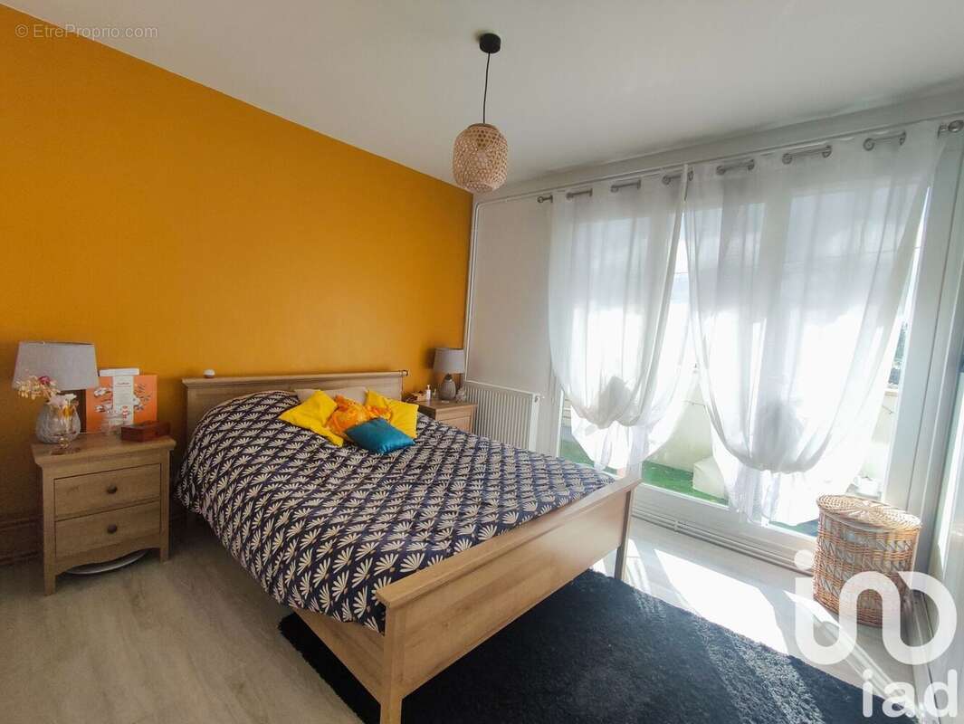 Photo 6 - Appartement à LE PLESSIS-BELLEVILLE