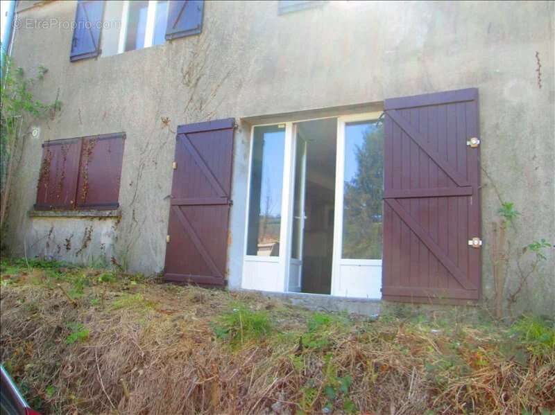 Appartement à SAINT-AMANS-SOULT