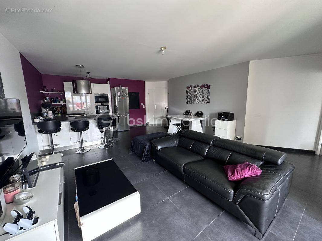 Appartement à TIGERY