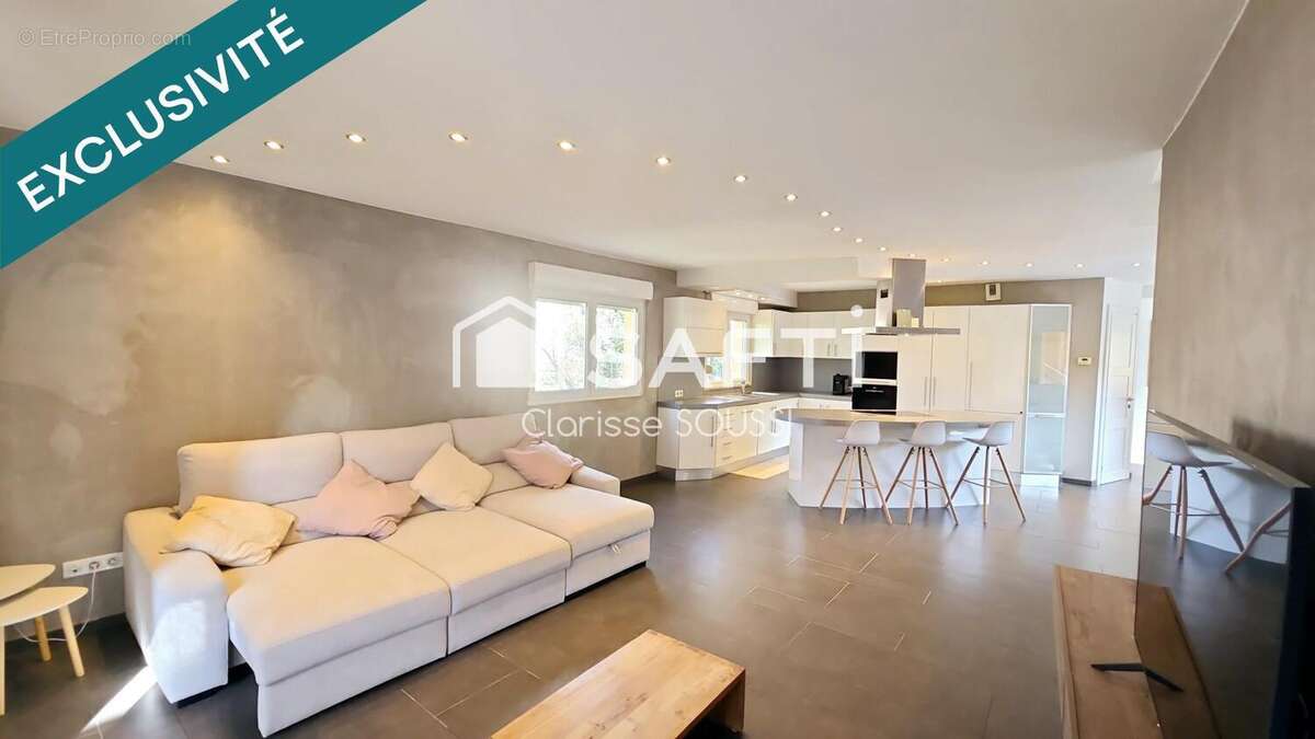 Photo 5 - Appartement à VOLMERANGE-LES-MINES