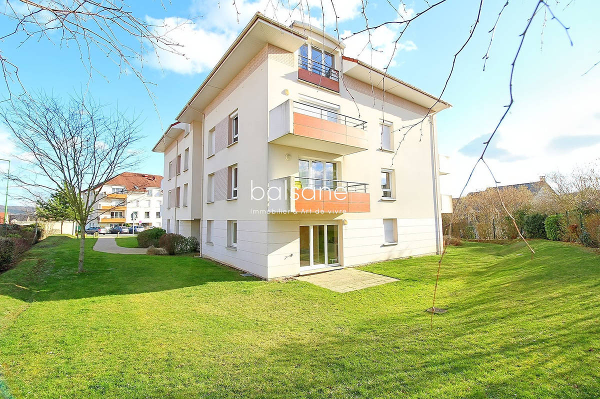 Appartement à SAINT-ETIENNE-DU-ROUVRAY