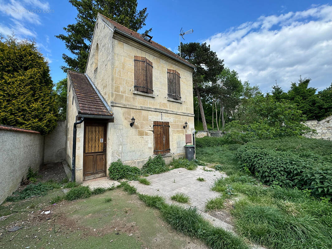 Maison à CHARS