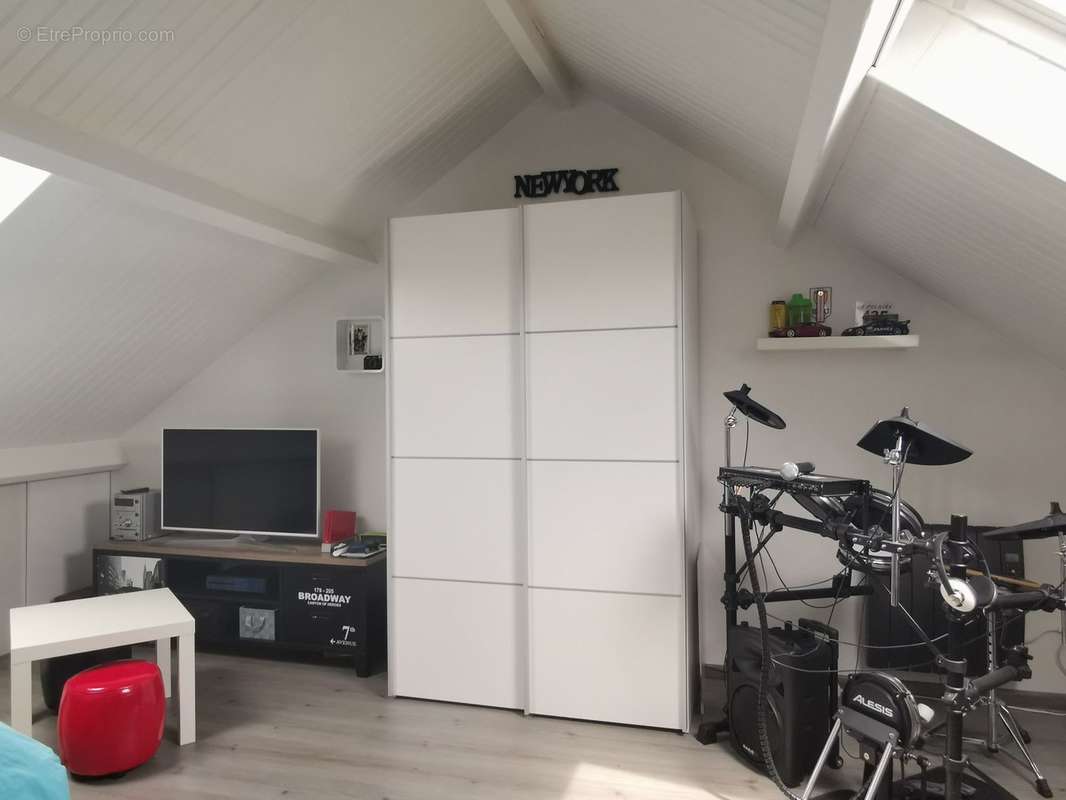 Maison à LIMOURS