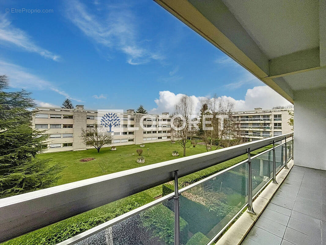 Appartement à BAILLY