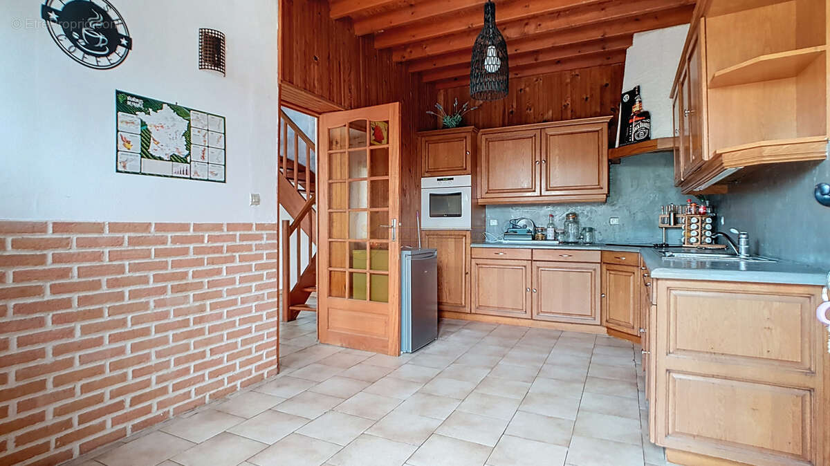 Maison à NOAILLES