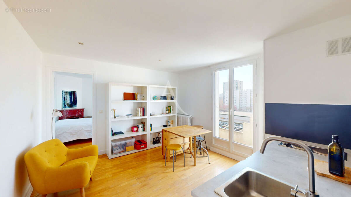 Appartement à MAISONS-ALFORT