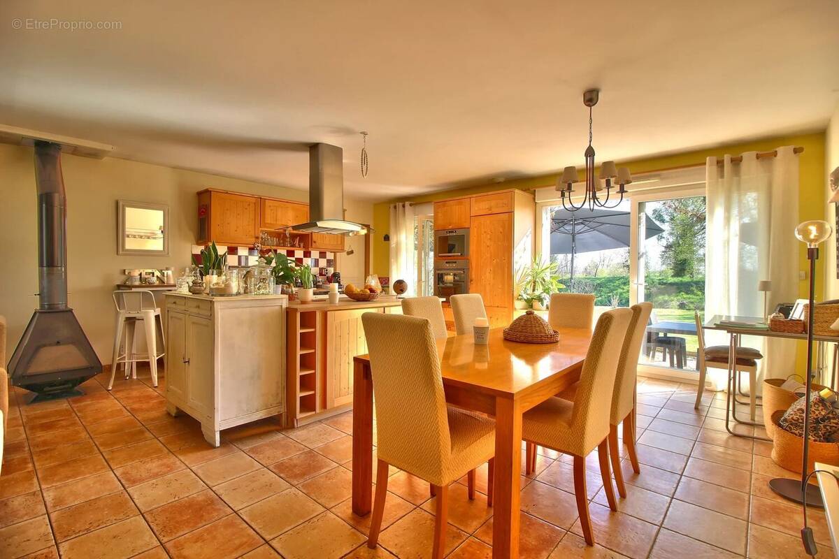 Maison à POUILLY-EN-AUXOIS