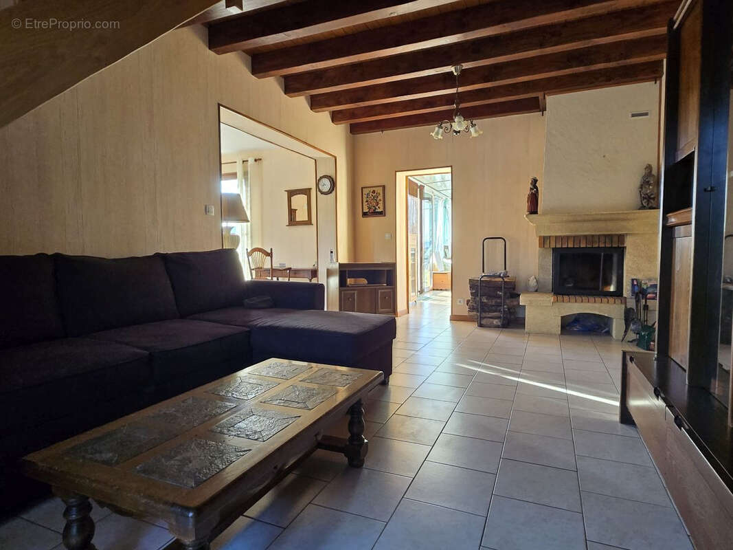 Maison à ISSAC