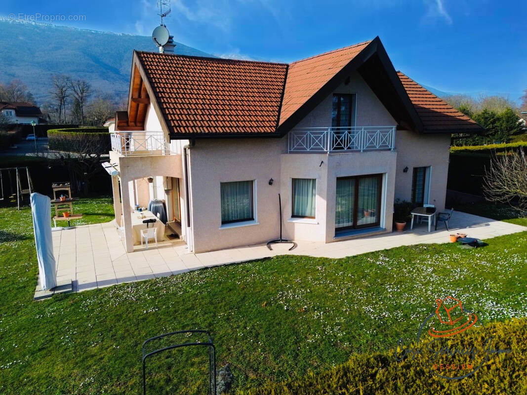 Maison à SERGY