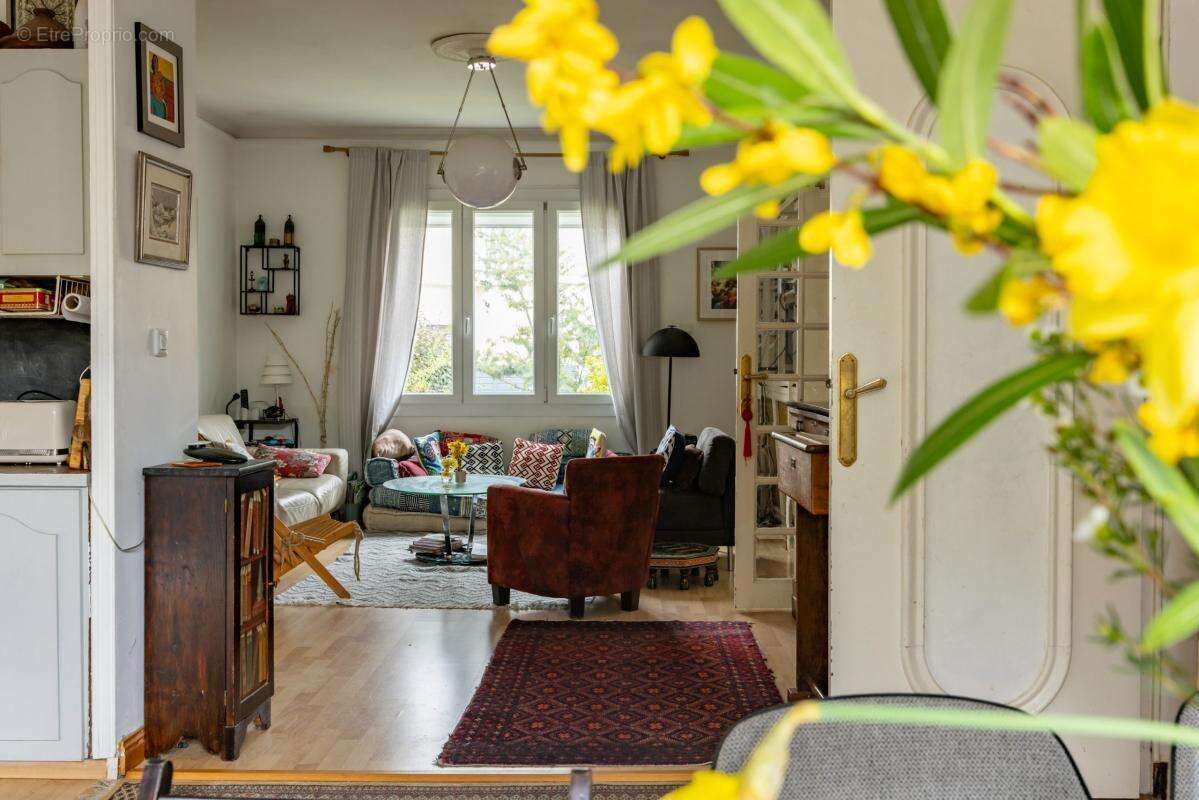 Maison à SAINT-SEBASTIEN-SUR-LOIRE
