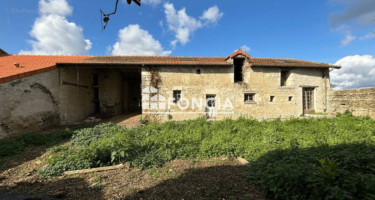 Maison à SOSSAIS