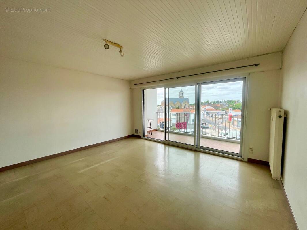 Appartement à COEX