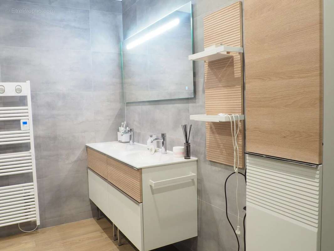 Appartement à MAING