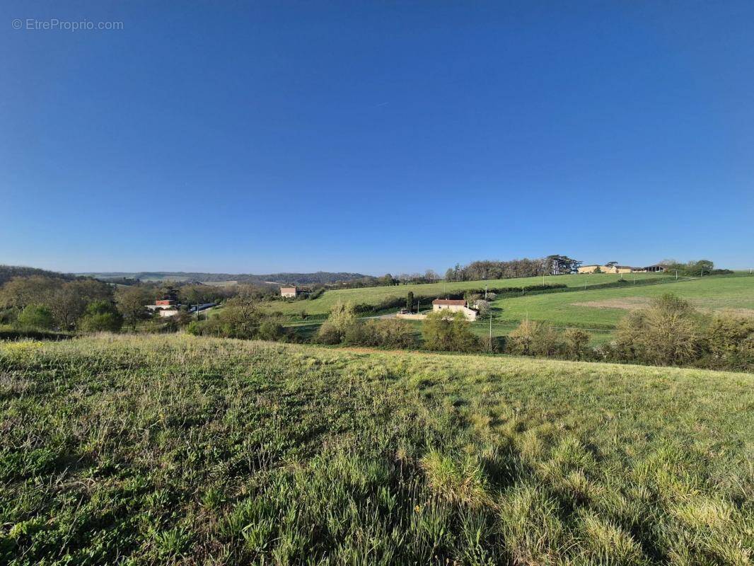 Terrain à AUCH
