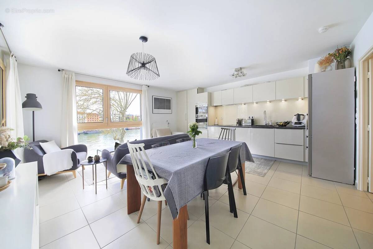 Appartement à LYON-5E