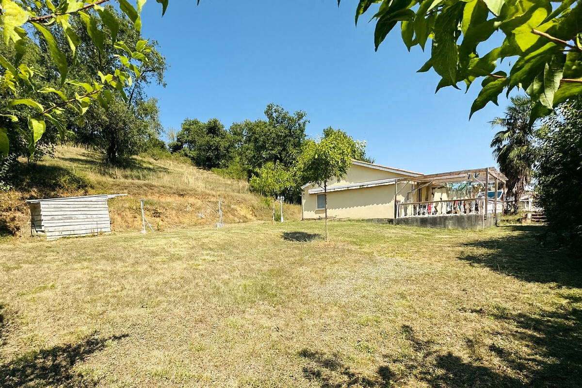 Maison à EPINOUZE