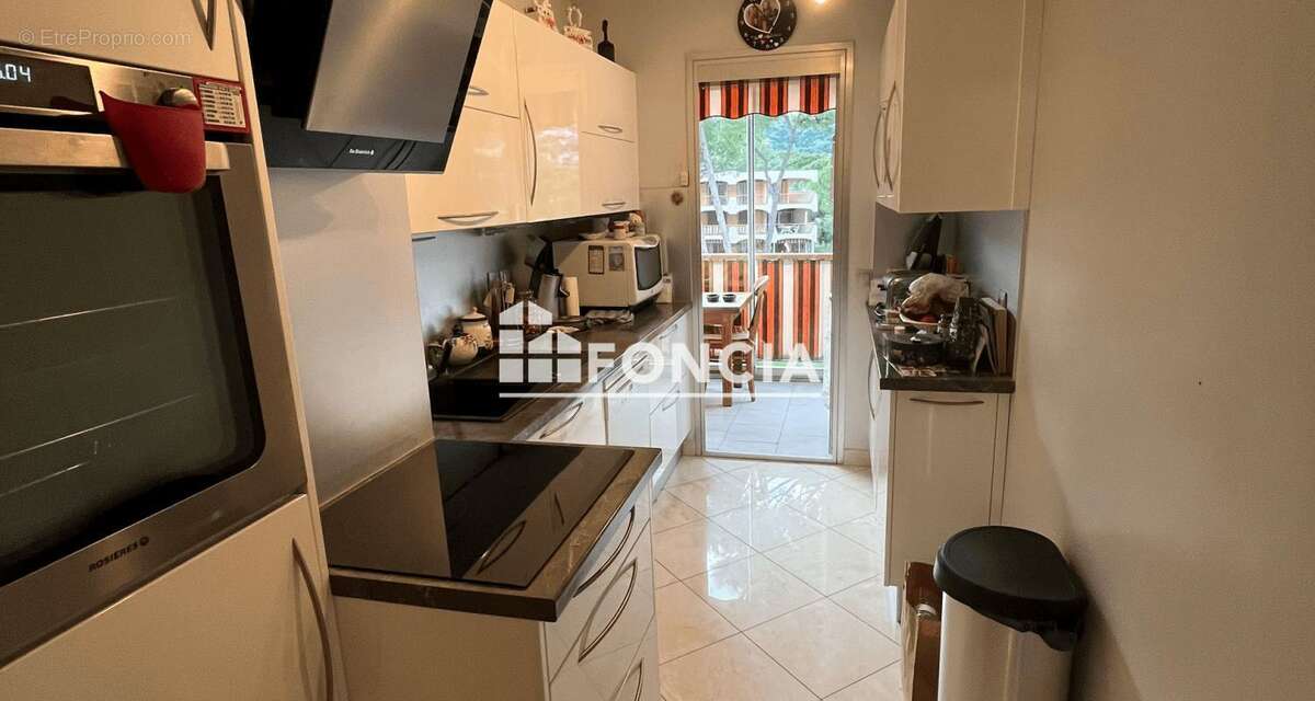 Appartement à MANDELIEU-LA-NAPOULE