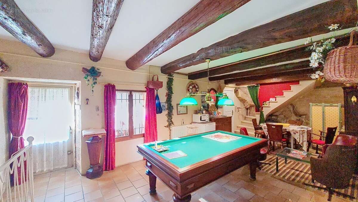 Maison à CASTILLON-DU-GARD