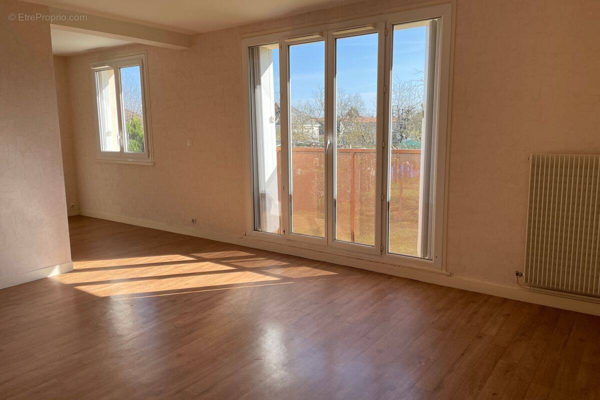 Appartement à RICHELIEU