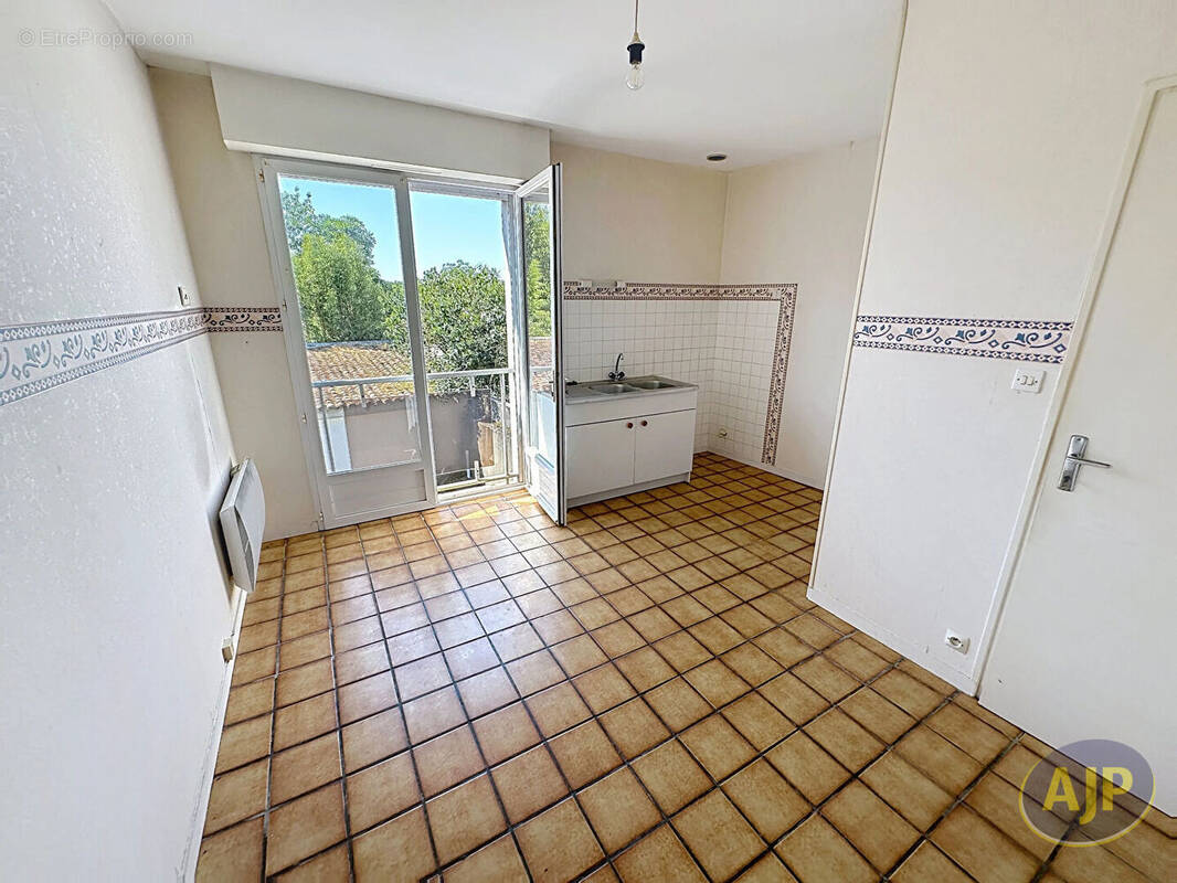 Appartement à LA ROMAGNE