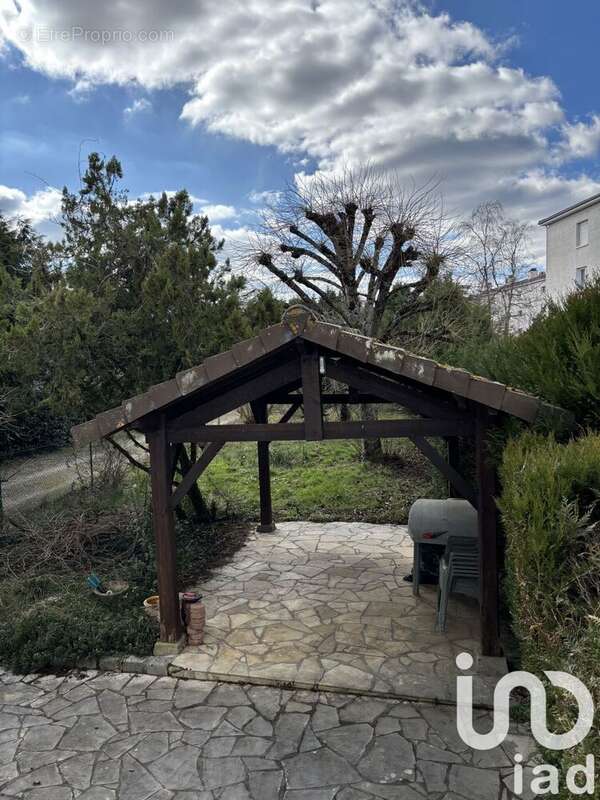 Photo 3 - Maison à POITIERS