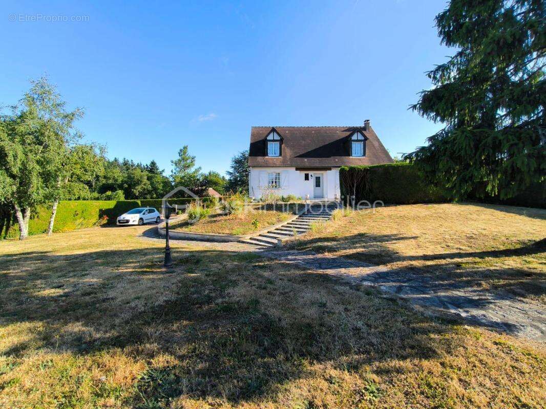 Maison à CHATEAU-RENAULT