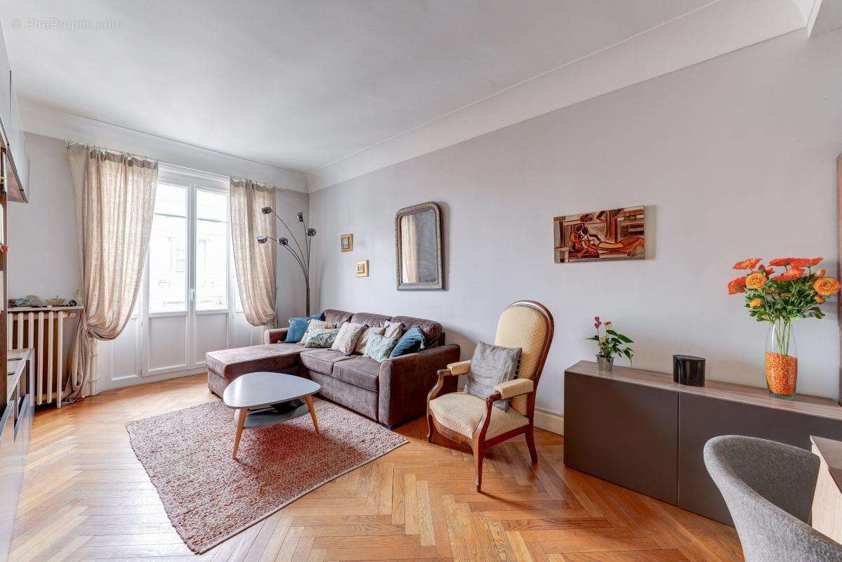 Appartement à LYON-6E