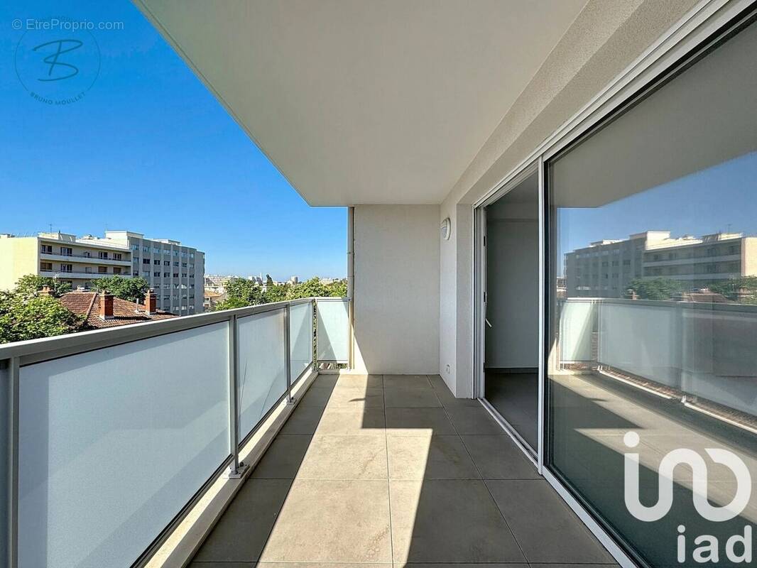 Photo 1 - Appartement à TOULON