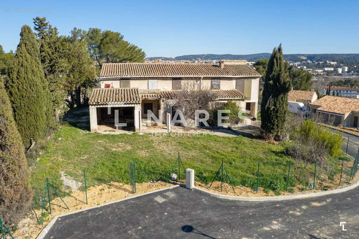 Maison à AIX-EN-PROVENCE