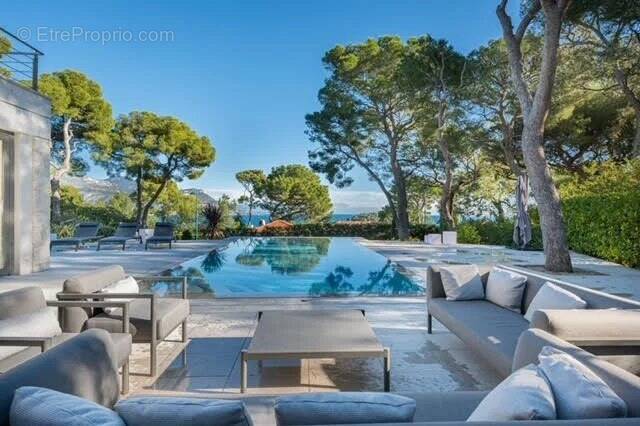 Maison à SAINT-JEAN-CAP-FERRAT