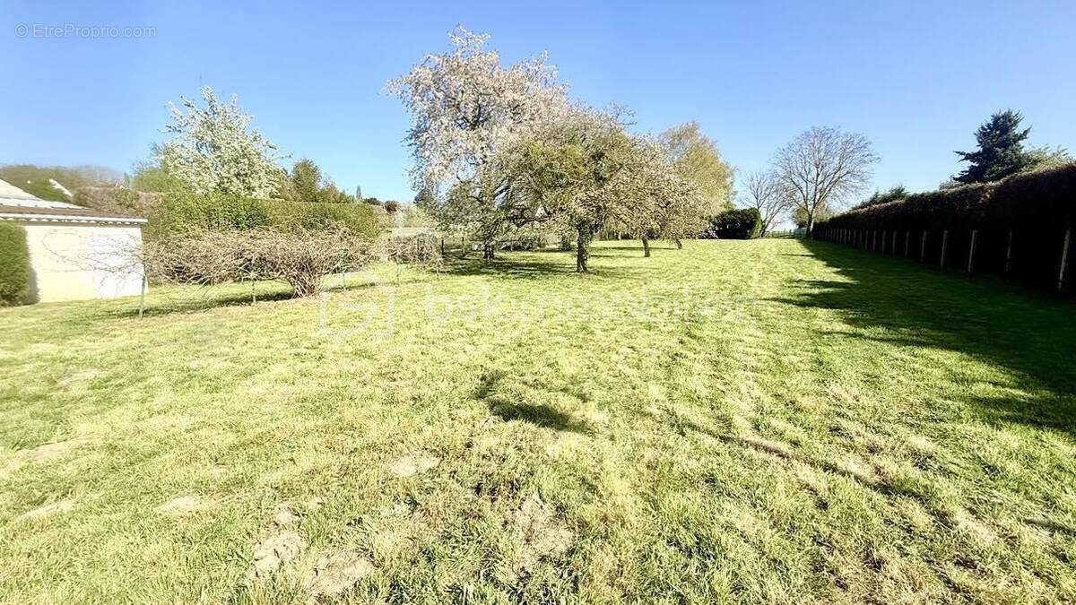 Terrain à ABBECOURT