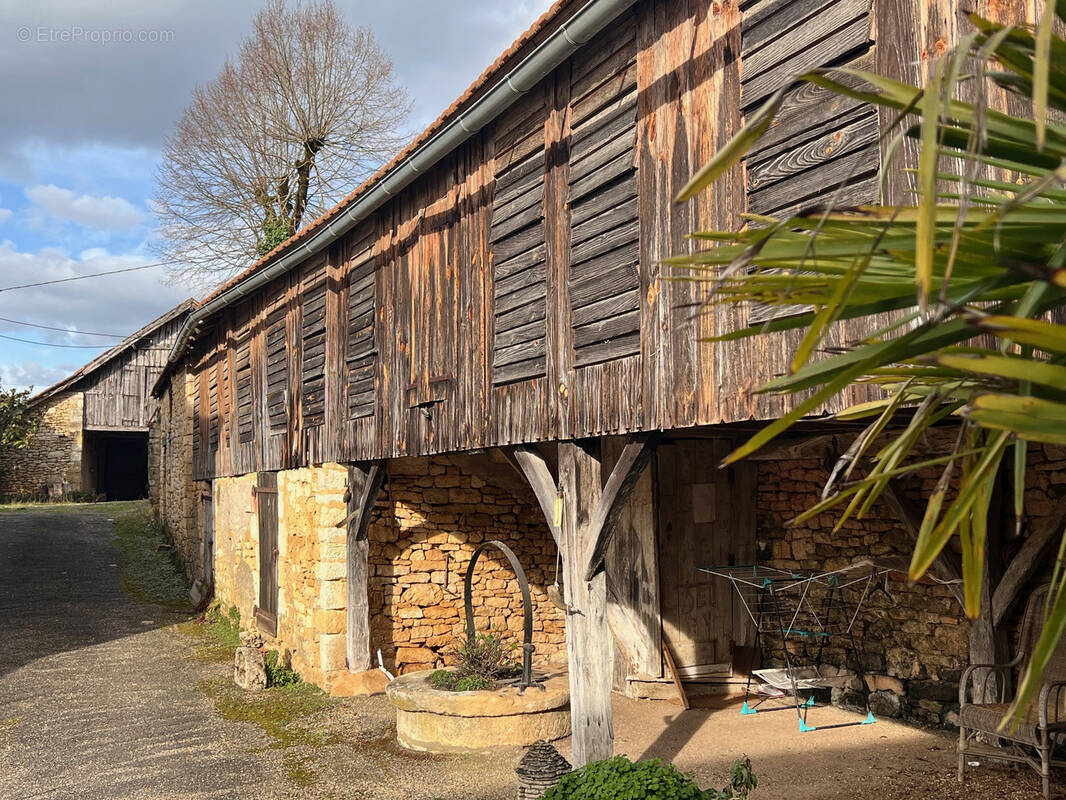 Maison à MONTIGNAC