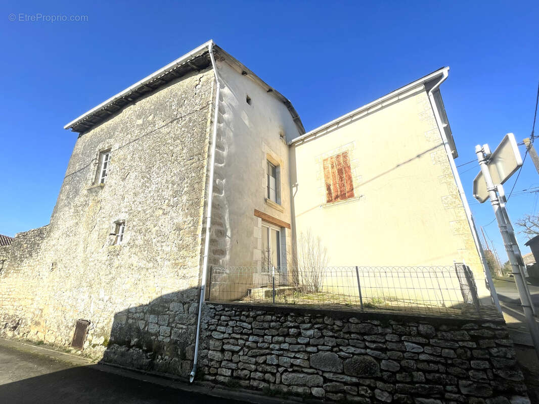Maison à CRAON