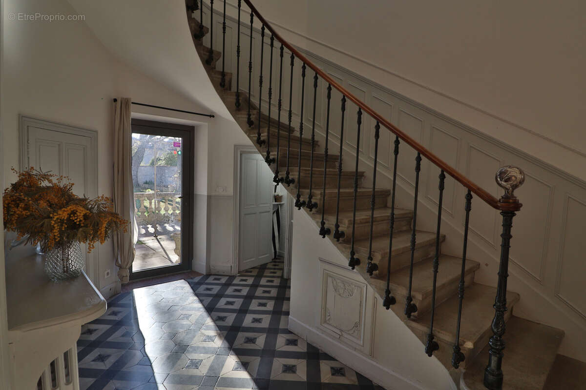 Maison à AIGUES-VIVES
