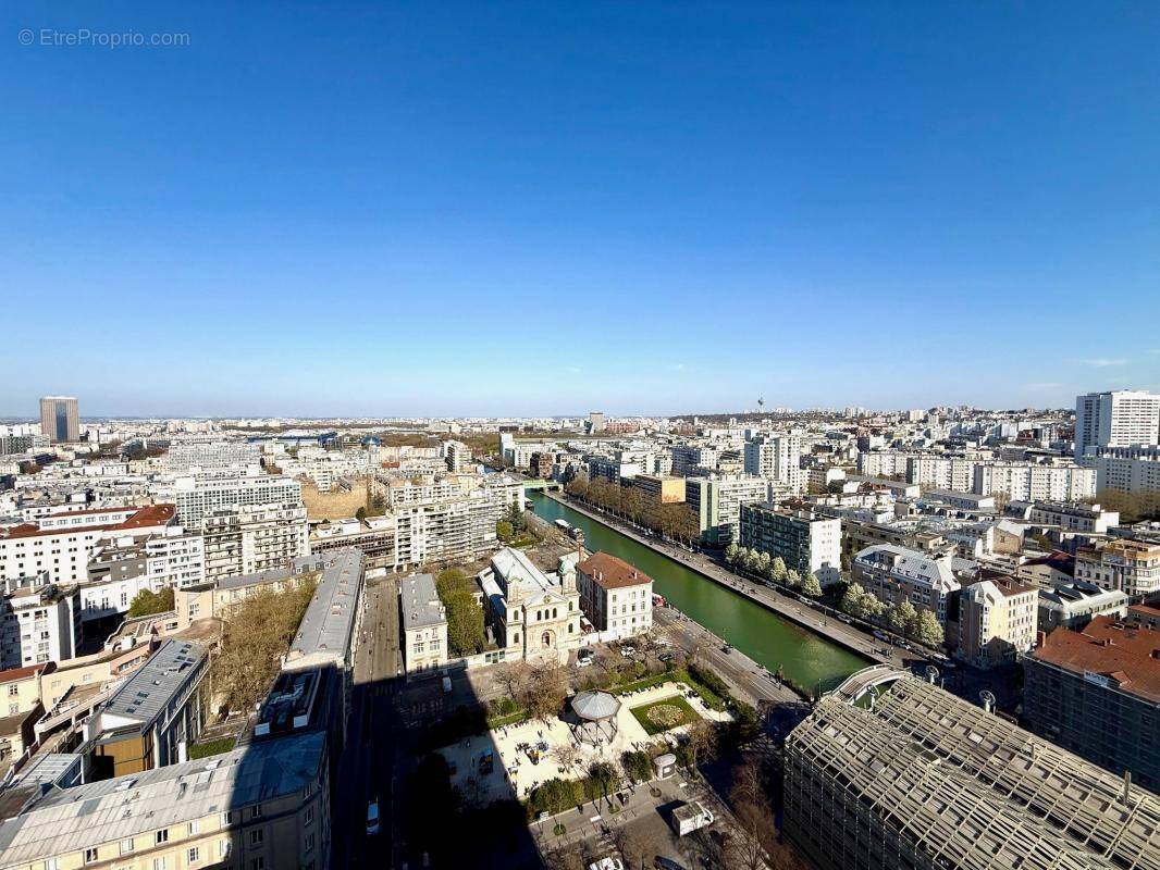Appartement à PARIS-19E