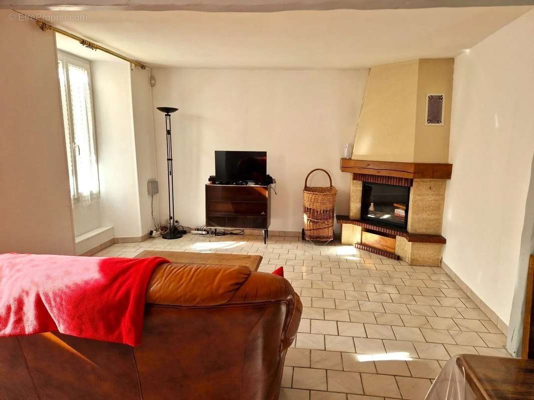 Maison à EGLY