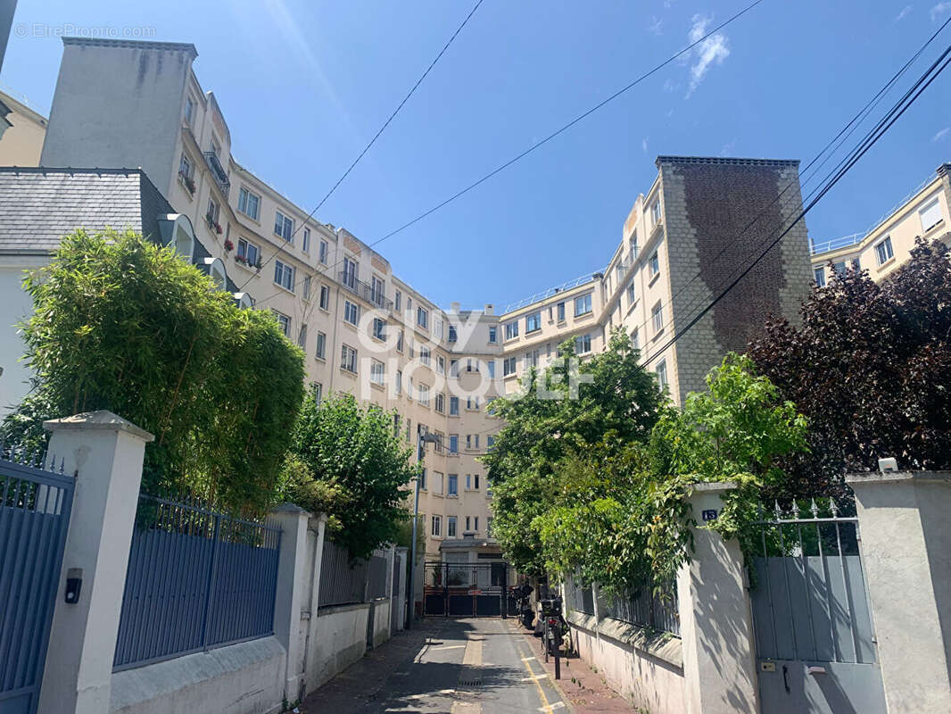 Appartement à BOIS-COLOMBES