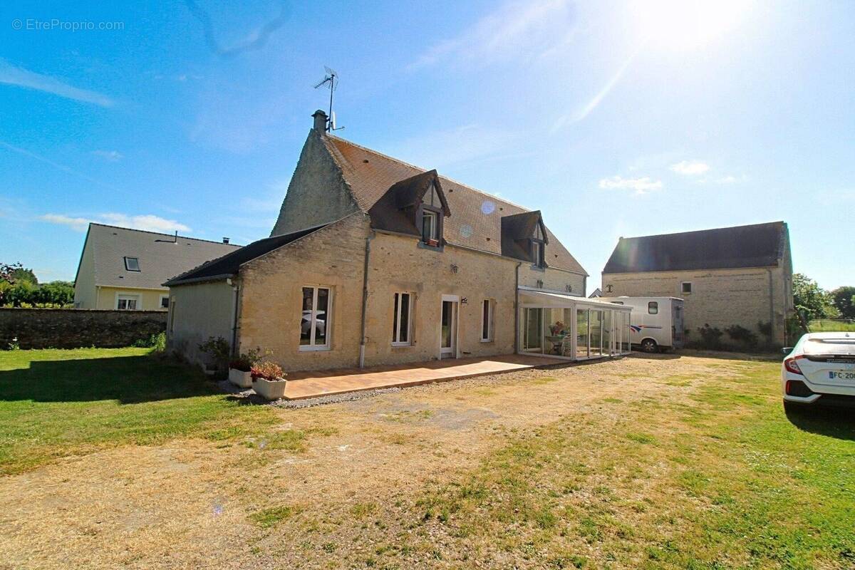 Photo 1 - Maison à ARGENCES