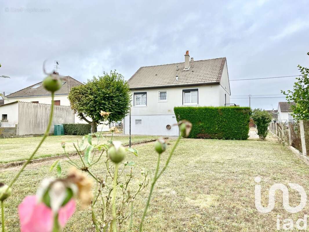 Photo 2 - Maison à ARDENTES