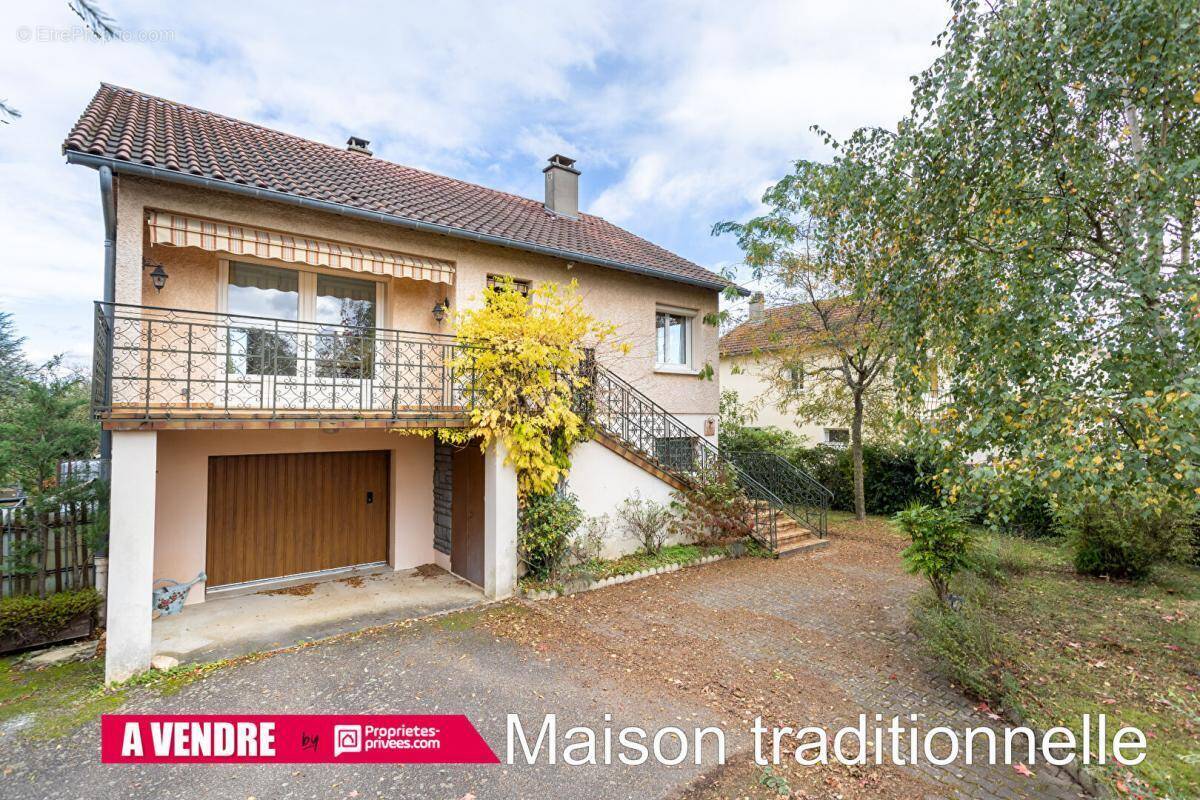 Maison à VENDAT