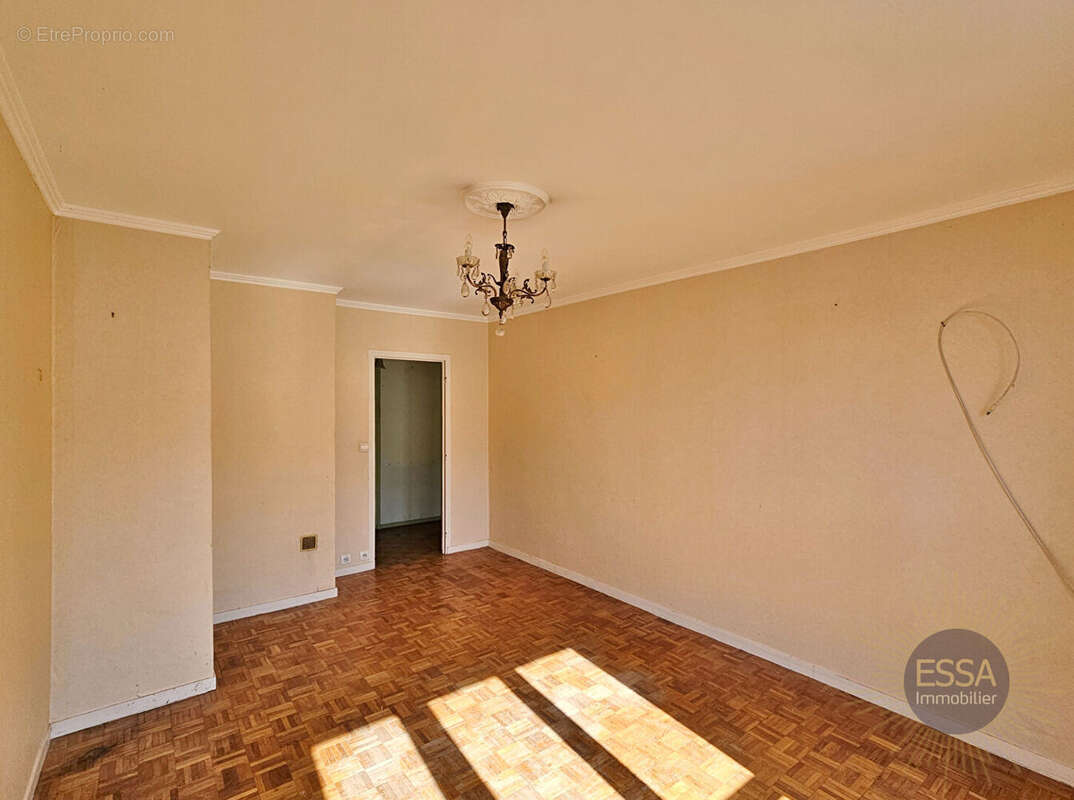 Appartement à VERSAILLES