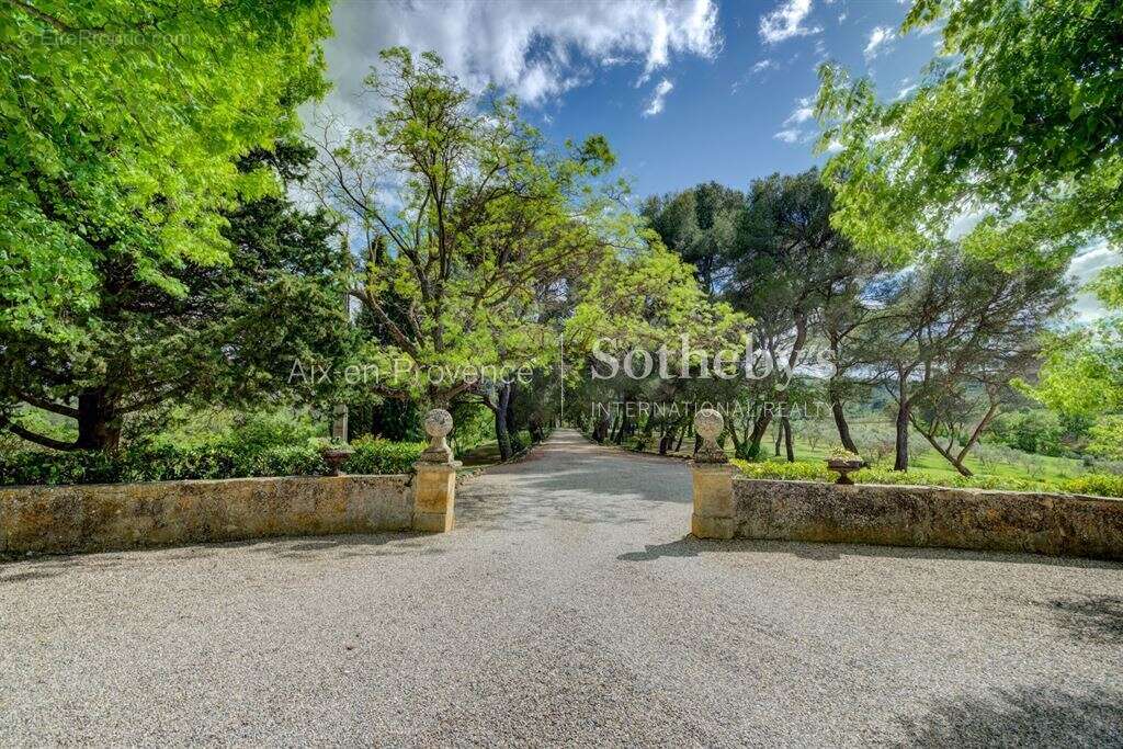 Maison à AIX-EN-PROVENCE